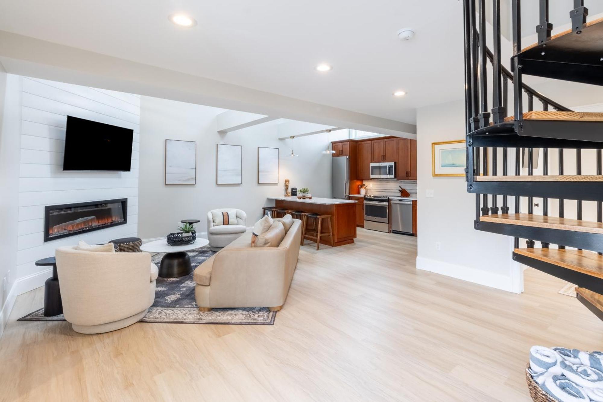 The Newport Lofts - 543 Thames Street Exterior foto
